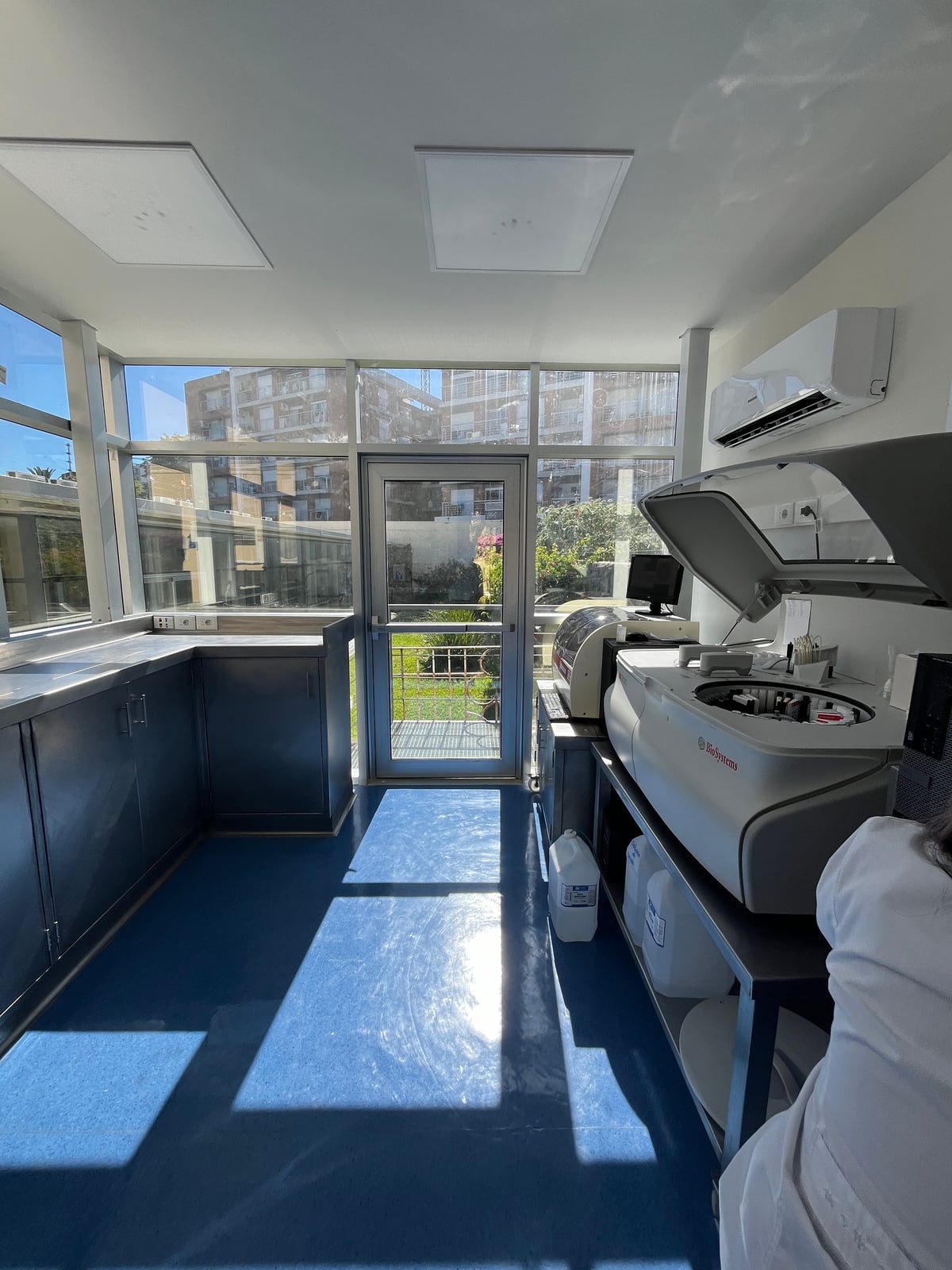 Medilab — Corporativo · Laboratorio clínico en Montevideo, Uruguay — imagen 7