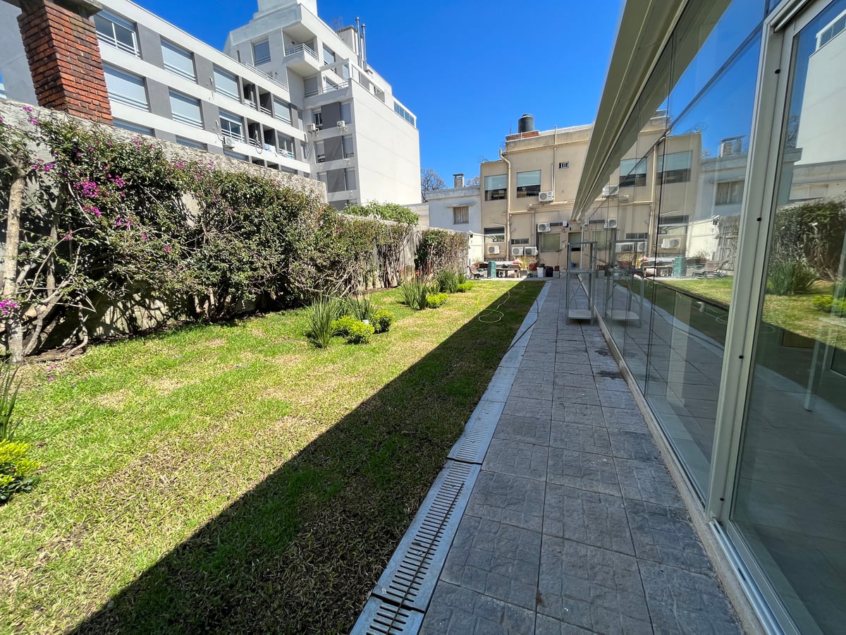 Medilab — Corporativo · Laboratorio clínico en Montevideo, Uruguay — imagen 10